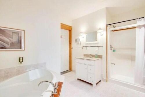 Aberdeen 3* Montréal